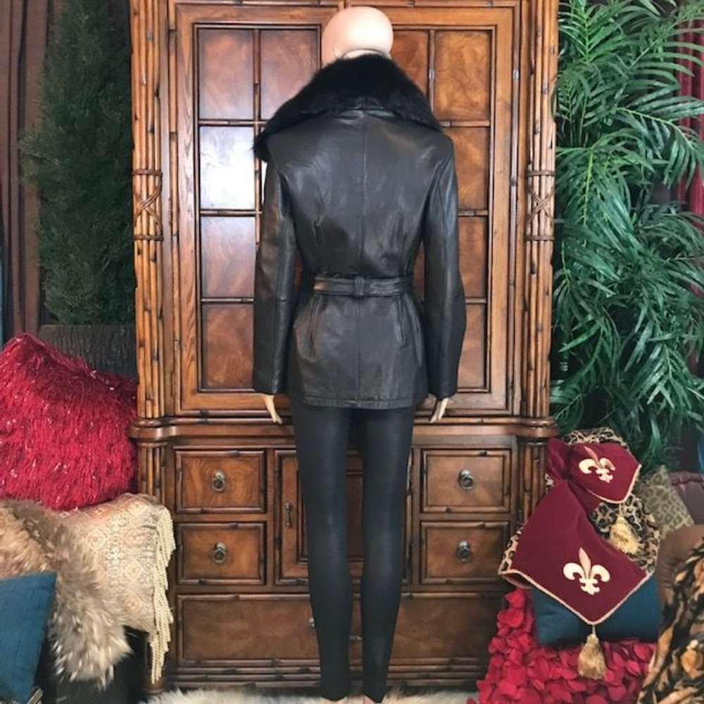 Kasper Genuine Leather Belted Removable Faux Fur Collar Coat - Picture 7 of 16